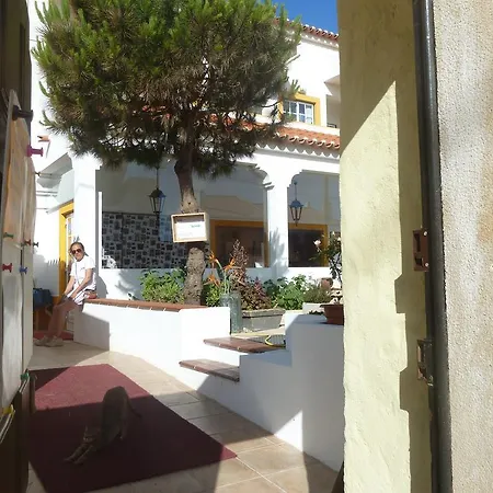 Gasthof Residencia Faz As Pazes Atouguia Da Baleia