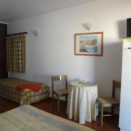 Residencia Faz As Pazes Гостевой дом